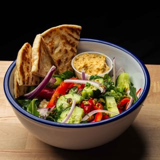 Pappou’s Garden Salad